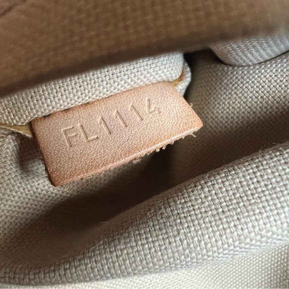 Louis Vuitton Damier Azur Riviera MM Zipper Handbag - Picture 12 of 16